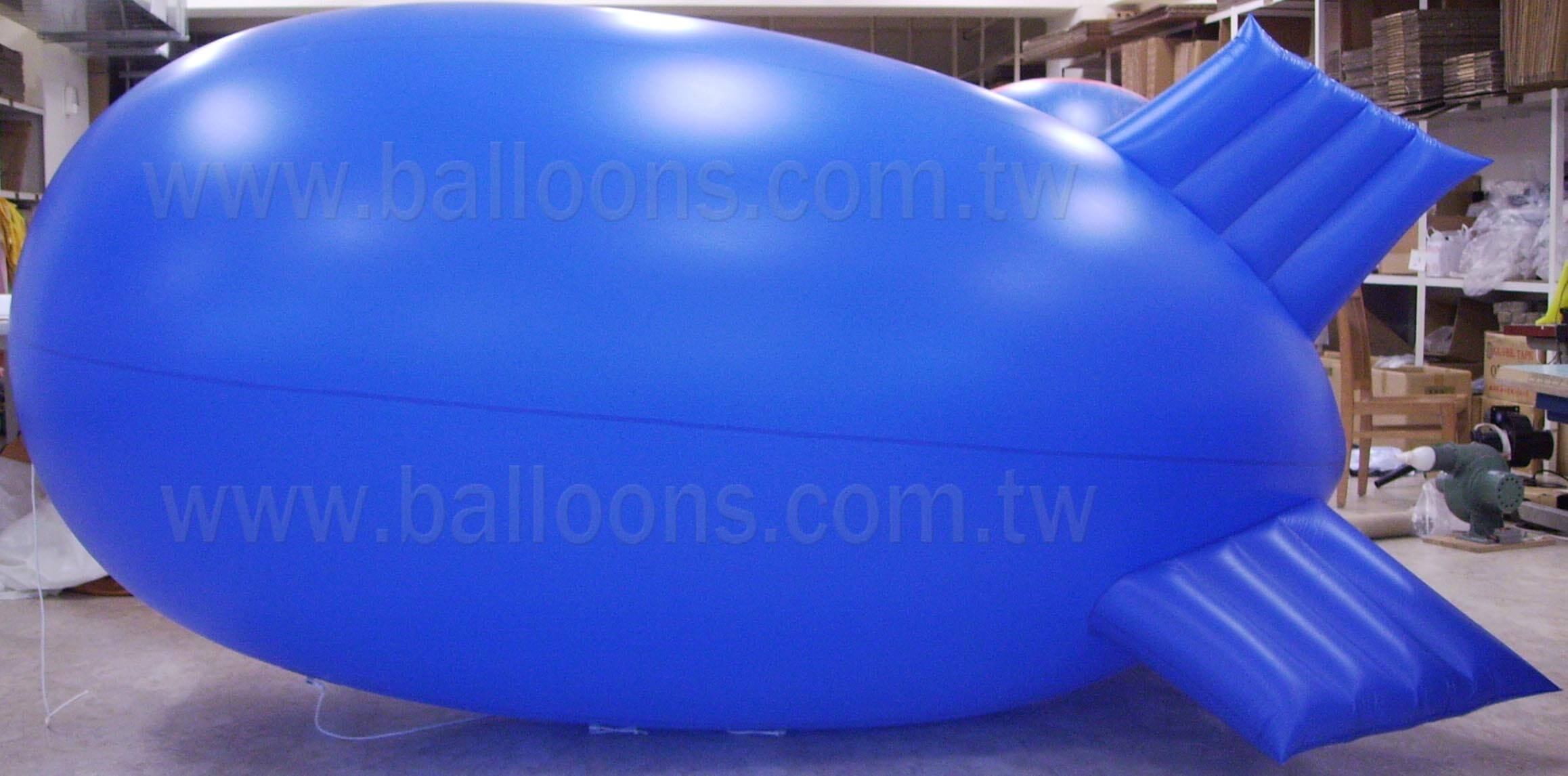 10ft long standard shape of inflatable fins blimp balloon翔奕標準形狀的軟翅飛船空飄氣球