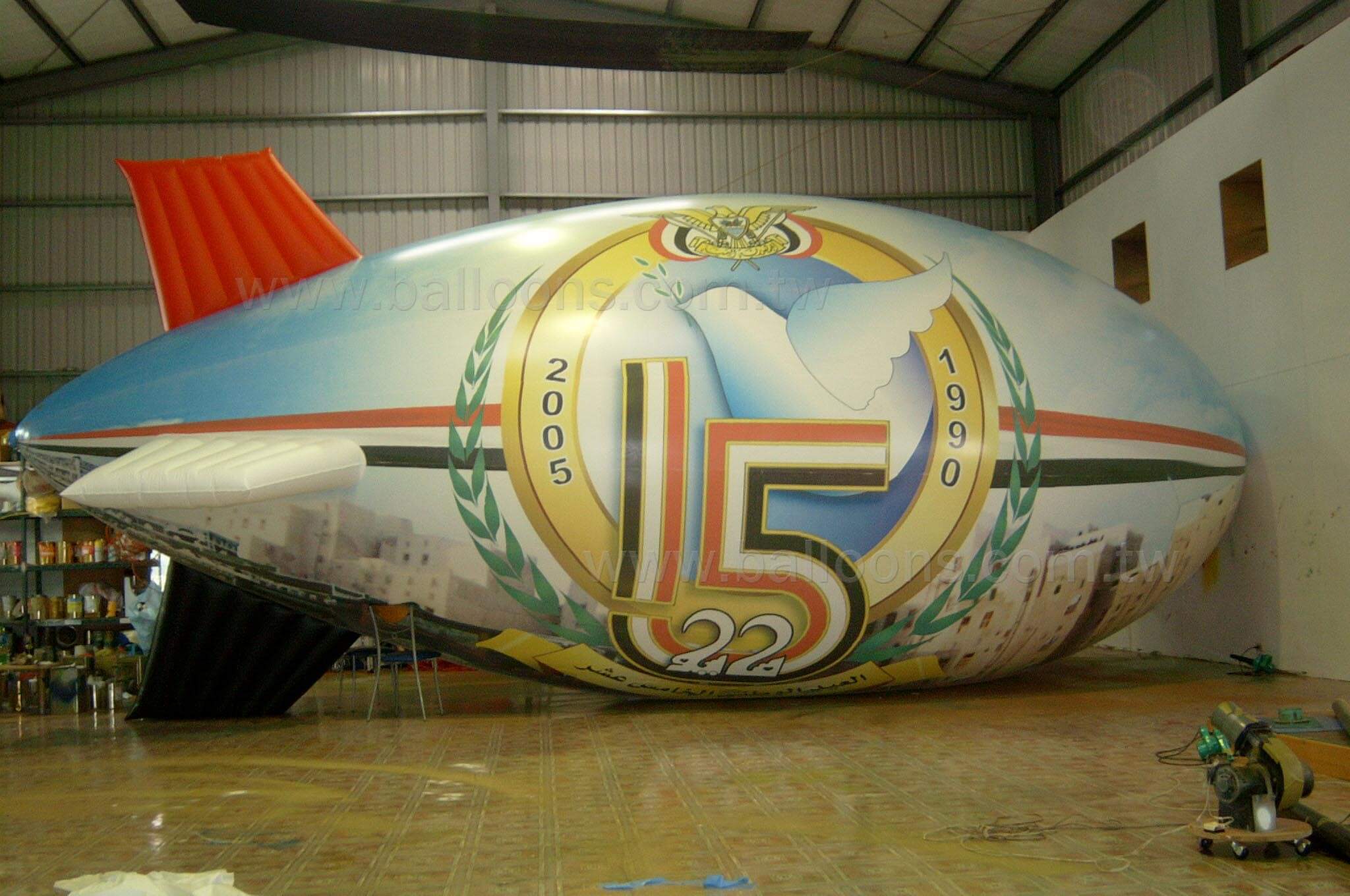 30ft long advertising printed inflatable fins blimp全色電噴軟翅飛船