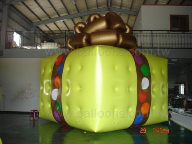 Custom gold ribbon gift box inflatables緞帶禮物盒空飄廣告氣球