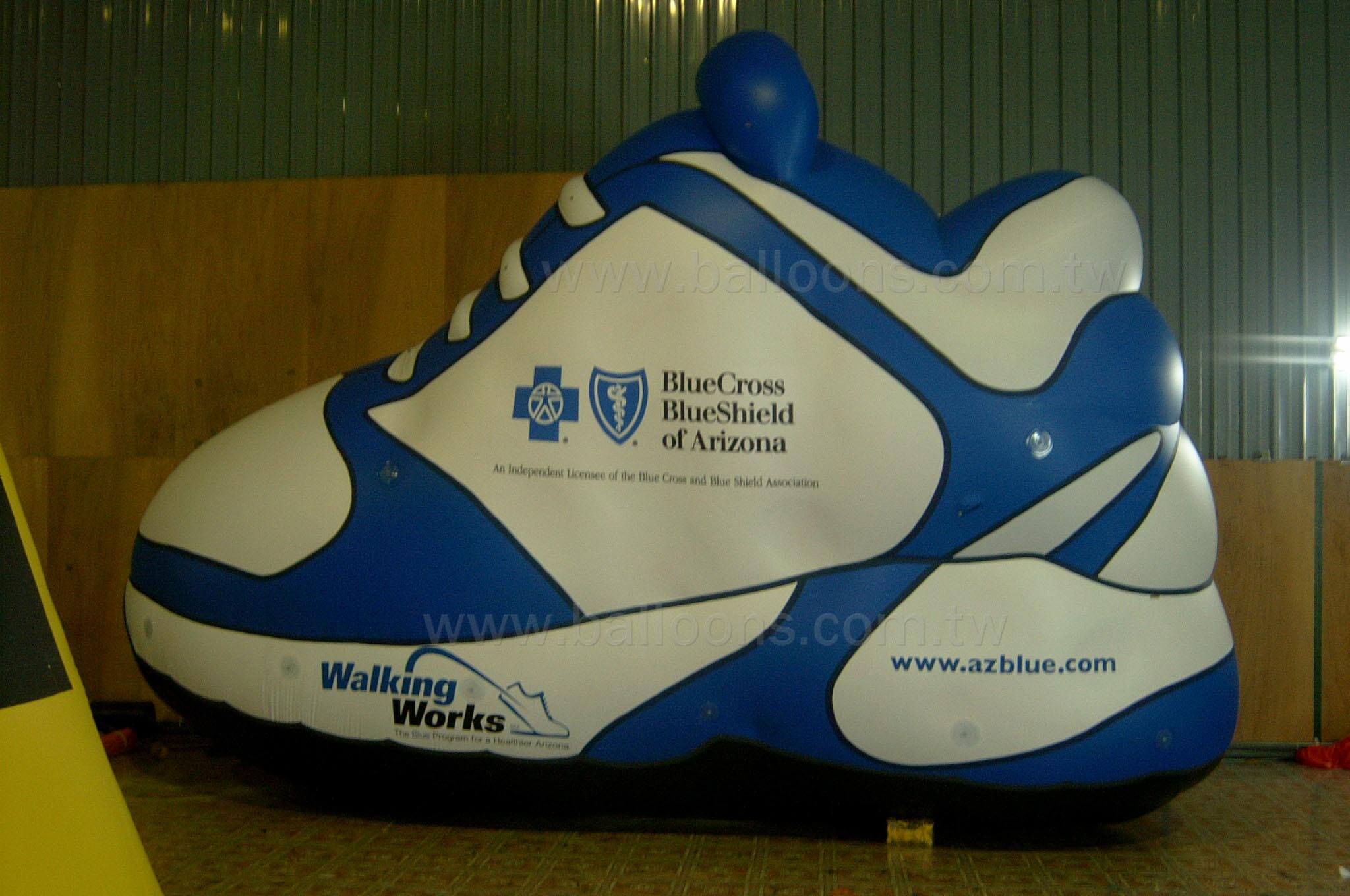 Advertising Shoe balloons客製化藍白運動球鞋廣告氣球