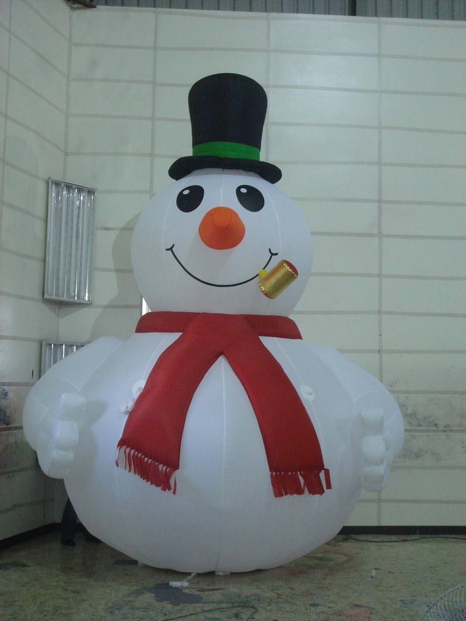 Air filled snow man in hat balloon紳士帽雪人抽煙斗充氣氣球